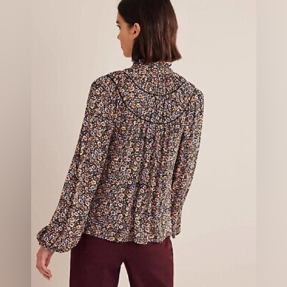 Boden Ruched Yoke Jersey Shirt Semi-Fitted Size 6 - Picture 2 of 7